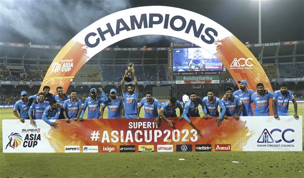 India Obliterate Sri Lanka's Batting, Win Asia Cup Final