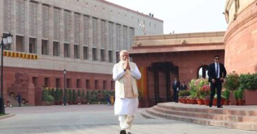 Prime Minister Modi Says Goodbye to Old Parliament House