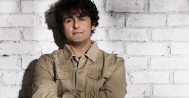 From 'Achha Sila Diya' to 'Ye Dil Deewana': Sonu Nigam's Iconic Transformation