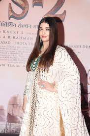 Aishwarya Rai's 50th Birthday Celebration: Elegance in Ivory Anarkali Set and Regal Juttis