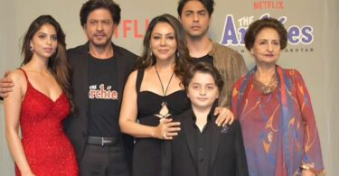 Shah Rukh Khan's Stylish Nod to 'The Archies' at Daughter Suhana's Movie Premiere