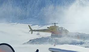 Russian Skier Dies in Avalanche at Gulmarg, J&K: Rescue Operation Saves 6 Others